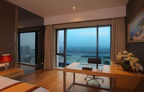 Guangzhou HeeFun Apartment - Poly World Trading Center