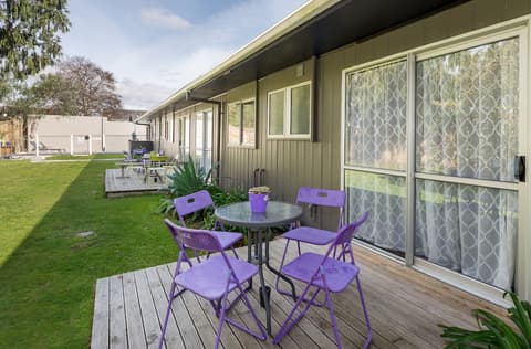 Red Rock Thermal Motel