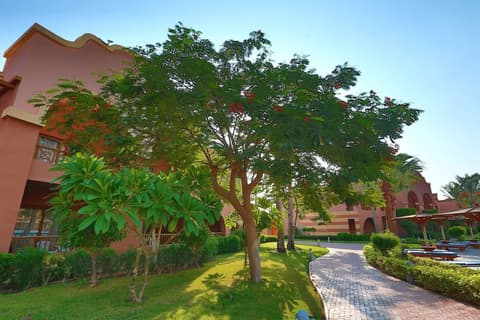 Charmillion Gardens Aquapark