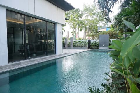 Seda Abreeza Davao, Outdoor pool