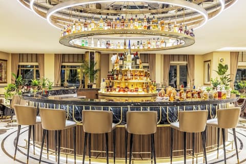 CVK Park Bosphorus Hotel Istanbul, Lobby sitting area