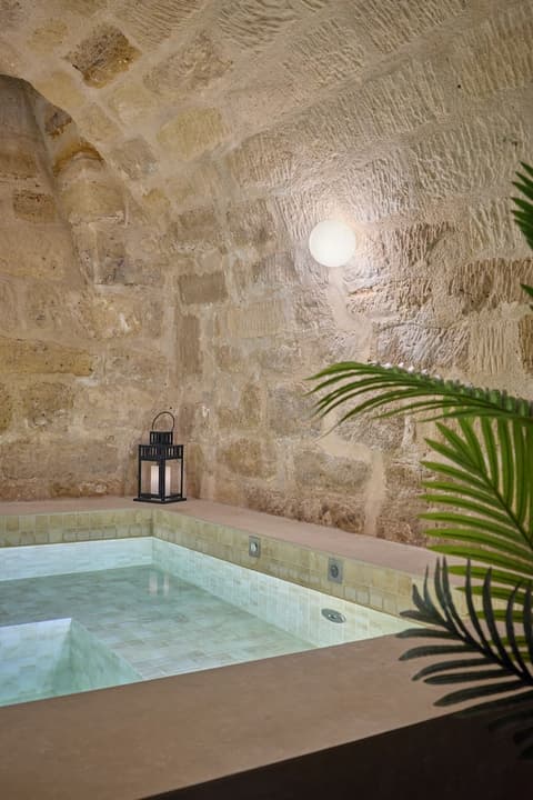 Hôtel Joséphine & SPA by HappyCulture