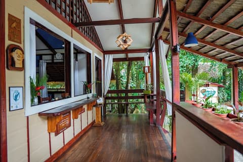 Namuwoki Lodge, Reception