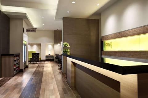 Home2 Suites by Hilton Philadelphia - Convention Center, PA