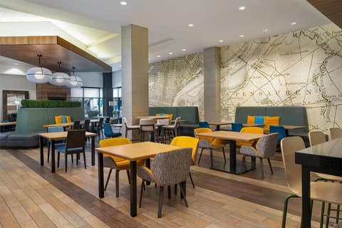 Home2 Suites by Hilton Philadelphia - Convention Center, PA