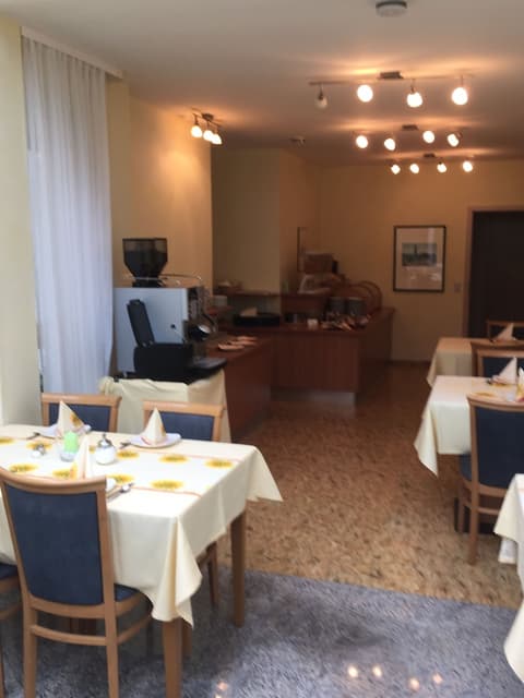 Airport Hotel Stetten