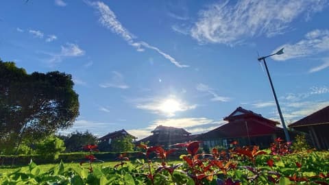 Hue Riverside Boutique Resort & Spa