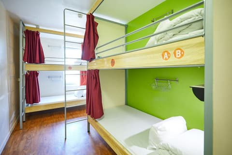 St Christopher's Inns The Canal Hostel, Room