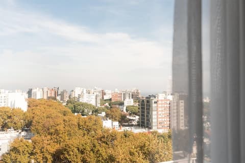 Dazzler by Wyndham Montevideo, Room