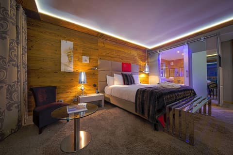 Hôtel Koh-I Nor by Les Etincelles