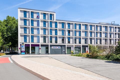 Premier Inn Heidelberg City Centre, Exterior
