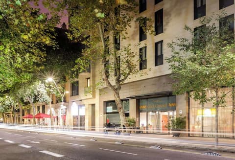 Petit Palace Trencadis, Exterior