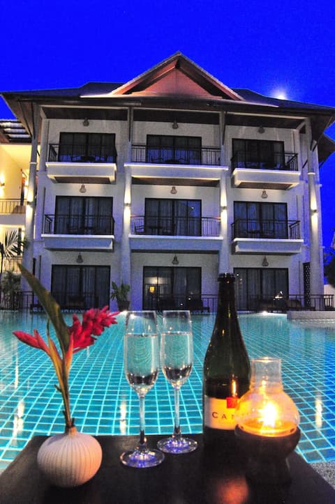 Navatara Phuket Resort