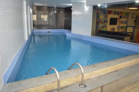 Camboriú Praia Hotel, Indoor pool