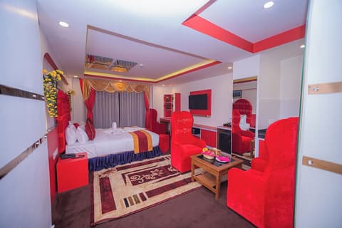 Hotel Pokhara Village & SPA