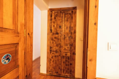 Amazon Petite Palace