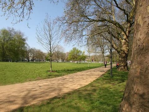 W12 Rooms, View from property