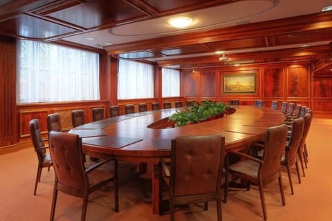 Hotel im. Jana Pawła II, Meeting facility