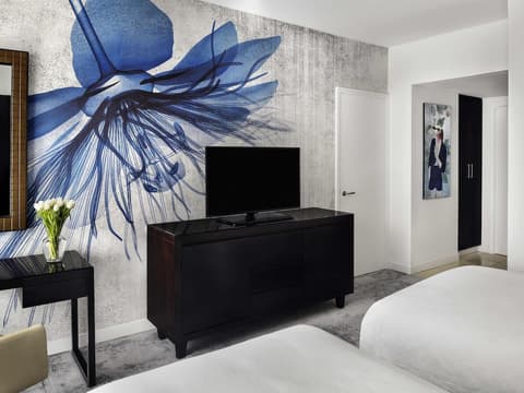 Mövenpick Hotel Jumeirah Lakes Towers