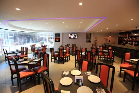 Hotel Astor, Restaurant