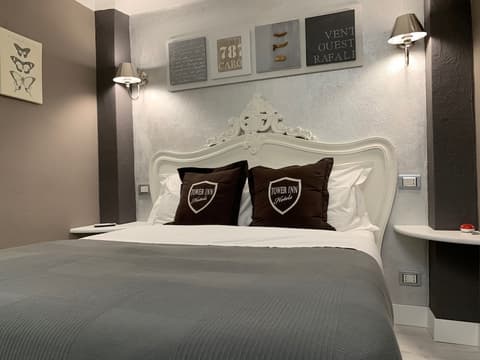 Villa Tower Inn, Room