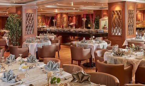 Dallah Taibah Hotel, Restaurant