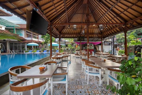 Legian Village Hotel, Restaurant