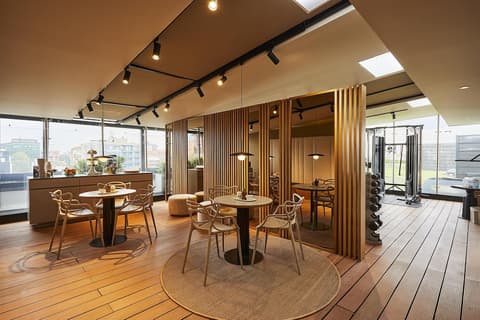 EK Hotel By Preferred Hotels Group