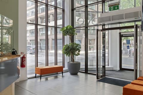 Cove Minshull Street, Reception