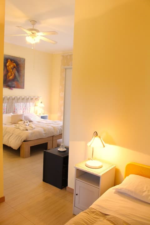 Eremes Rooms & Apartments