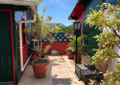 Estalagem do Porto, Exterior