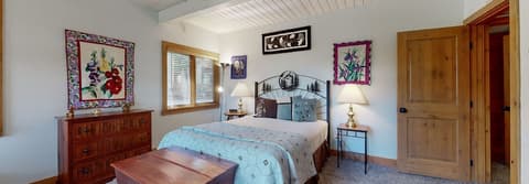 Aspenwood - CoralTree Residence Collection, Room