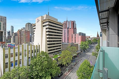 Melbourne CBD Central Apartment Hotel, View from property