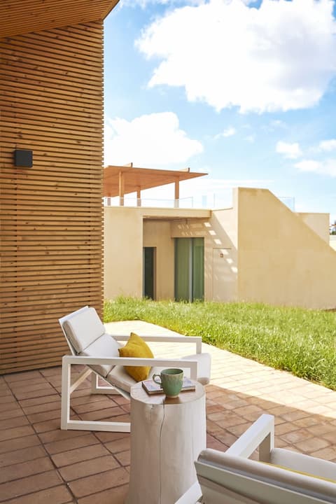 White Shell Beach Villas, Terrace/patio