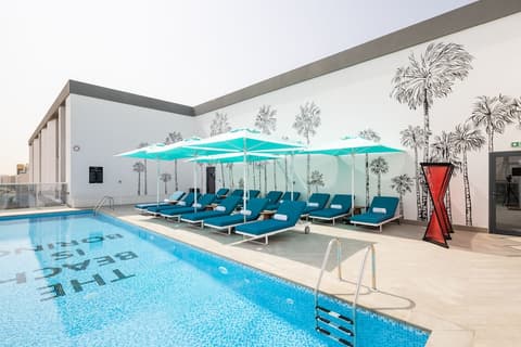 Ecos Dubai Hotel at Al Furjan, Outdoor pool
