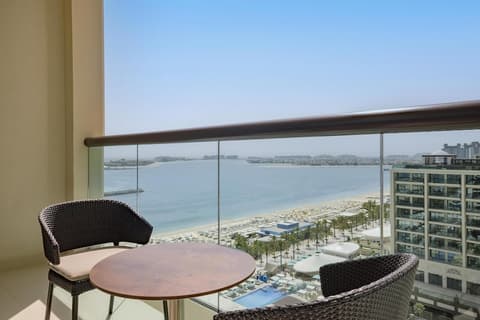 Hilton Dubai Palm Jumeirah