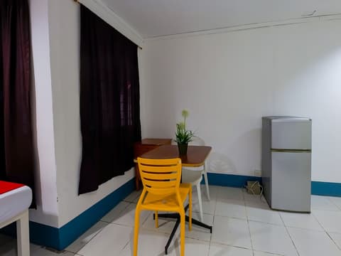 OYO 809 Crowne One Condo