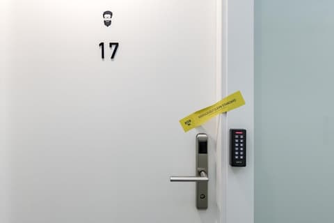 Bob W Madrid Chueca, Room