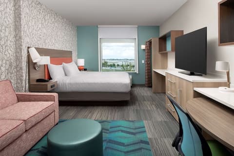 Home2 Suites by Hilton Miami Airport South Blue Lagoon