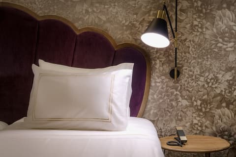 Querencia de Sevilla Autograph Collection, Room