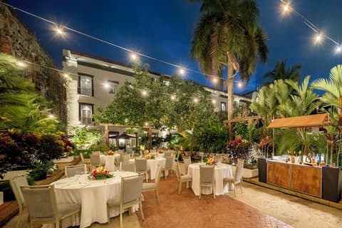 Hotel La Compañía Casco Antiguo