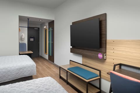 Tru by Hilton Miami West Brickell