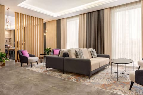 Ramada by Wyndham Adiyaman, Lobby