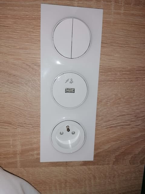 Kyriad Direct Caen Nord - Memorial