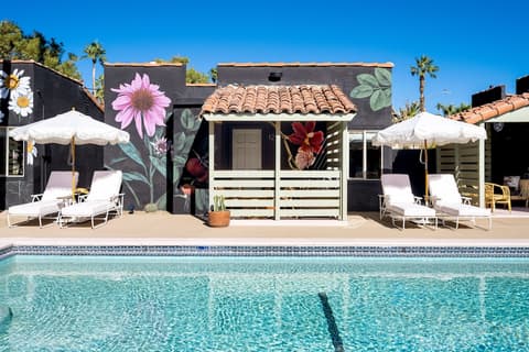 Fleur Noire Hotel - 21 and Over, Pool