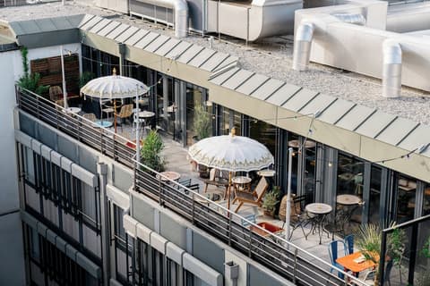 Ruby Claire Hotel Geneva, Terrace/patio