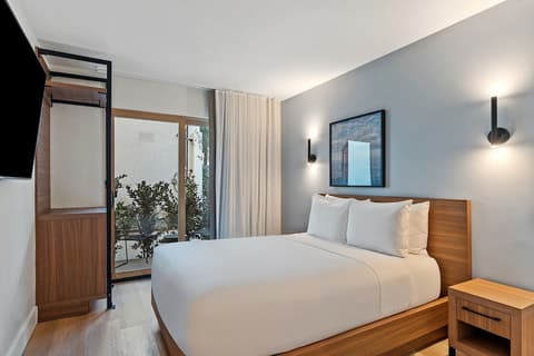 The Anthem Los Angeles Stadium District, Tapestry by Hilton