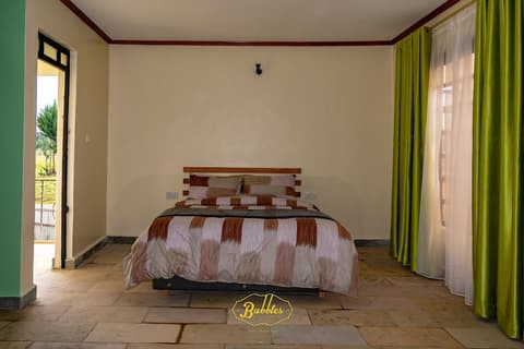 BUBBLES LODGE KINANGOP