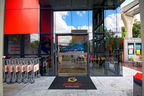 Golden Tower Express Berrini by Fênix Hotéis