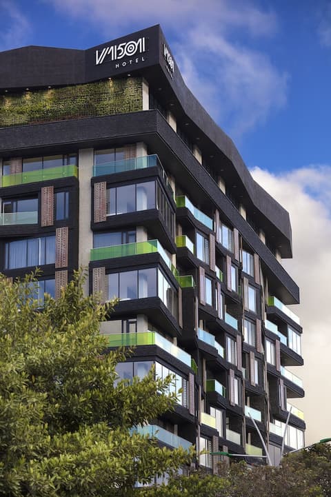 Hotel V1501, Front of property